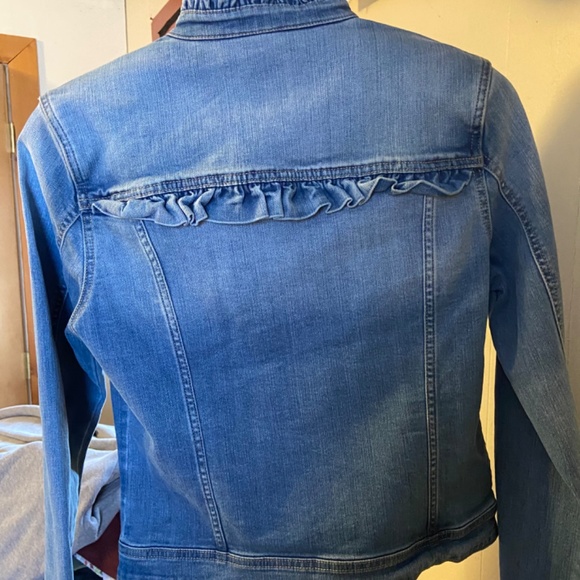 Kenzie Jeans Denim Ruffle Jacket - Picture 6 of 9